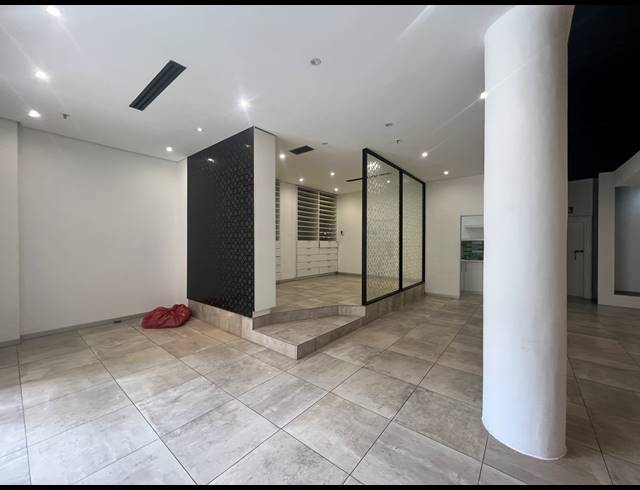 182M² OFFICE TO LET IN ROSEBANK